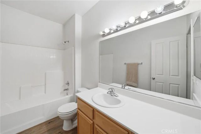 13825 Hawk Court, Victorville, CA 92394
