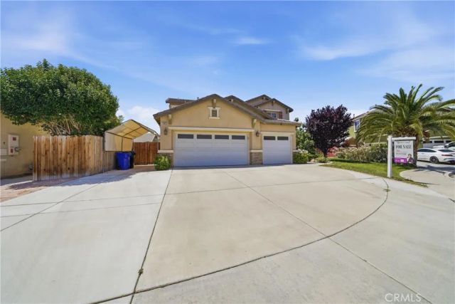 13825 Hawk Court, Victorville, CA 92394