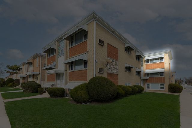 4401 N Newcastle Avenue, Harwood Heights, IL 60706