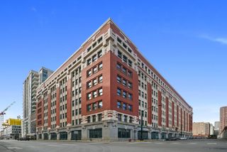 732 S Financial Place 713, Chicago, IL 60605