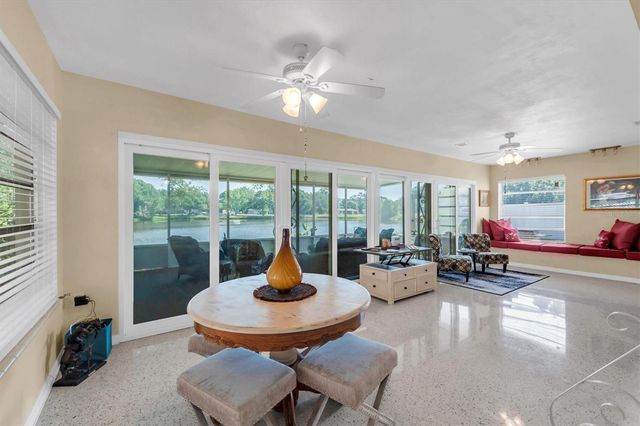 867 PINELLAS POINT DRIVE S, St Petersburg, FL 33705