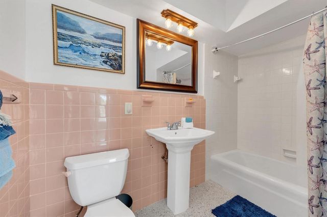 867 PINELLAS POINT DRIVE S, St Petersburg, FL 33705