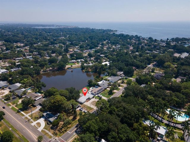 867 PINELLAS POINT DRIVE S, St Petersburg, FL 33705