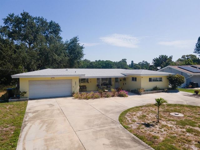 867 PINELLAS POINT DRIVE S, St Petersburg, FL 33705