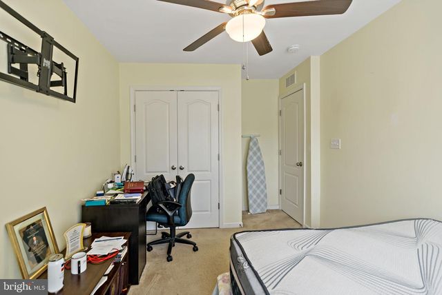 362 RUMBLING ROCK RD, Hedgesville, WV 25427