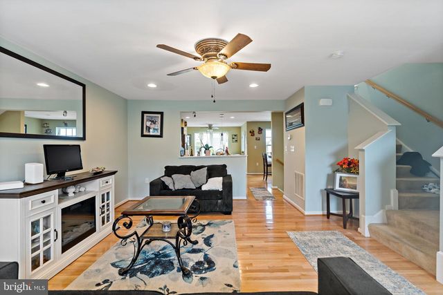 362 RUMBLING ROCK RD, Hedgesville, WV 25427