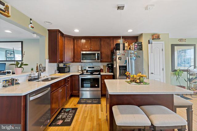 362 RUMBLING ROCK RD, Hedgesville, WV 25427