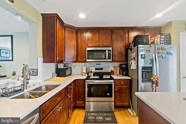 362 RUMBLING ROCK RD, Hedgesville, WV 25427