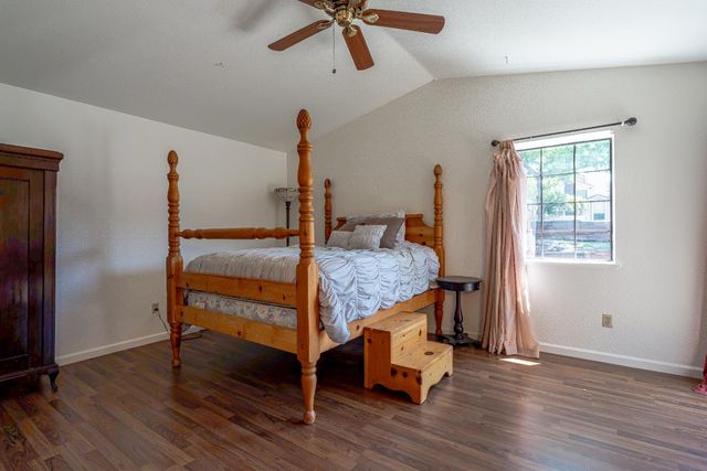 8140 Maderia Port Ln, Fair Oaks, CA 95628