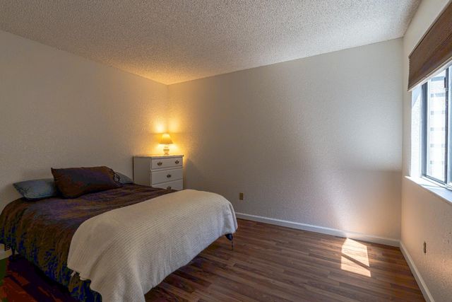 8140 Maderia Port Ln, Fair Oaks, CA 95628