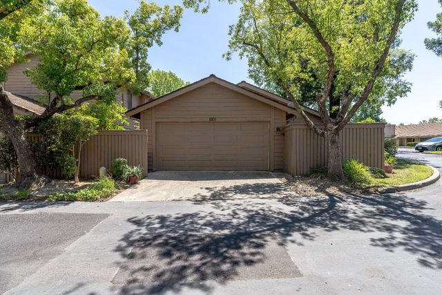 8140 Maderia Port Ln, Fair Oaks, CA 95628