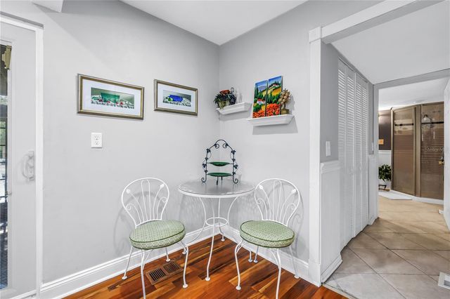 6505 CEDAR STREET NE, St Petersburg, FL 33702