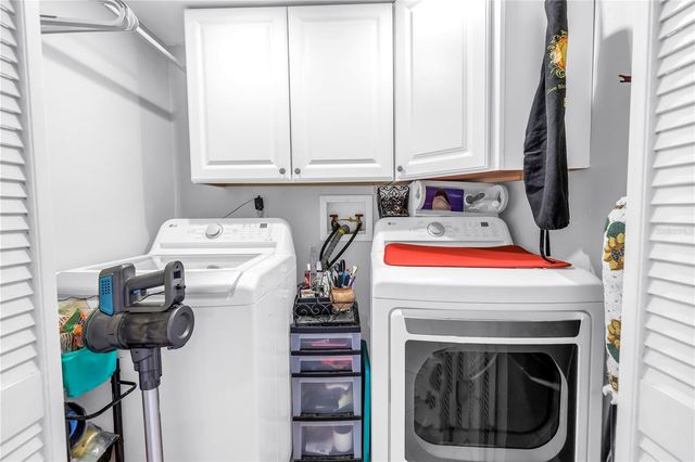 6505 CEDAR STREET NE, St Petersburg, FL 33702