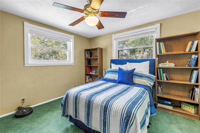 6505 CEDAR STREET NE, St Petersburg, FL 33702