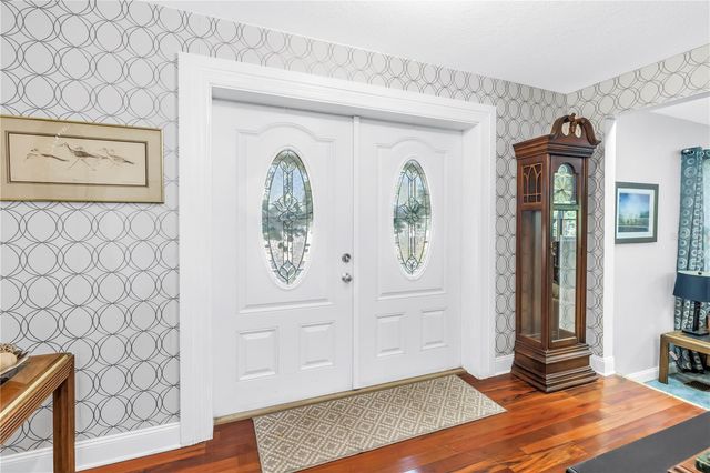 6505 CEDAR STREET NE, St Petersburg, FL 33702