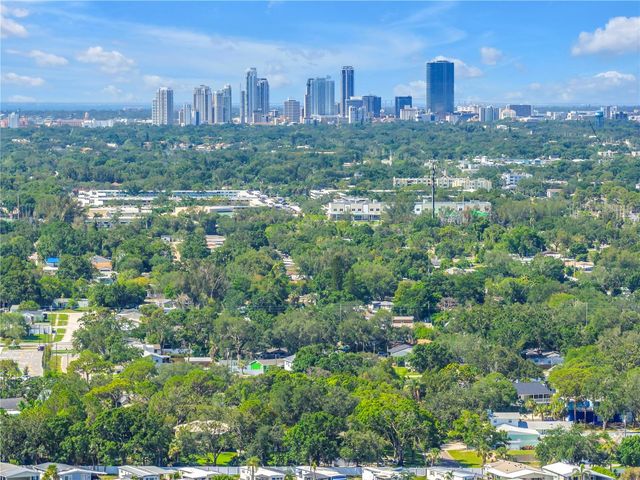 6505 CEDAR STREET NE, St Petersburg, FL 33702