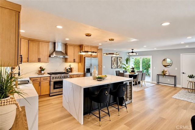 17342 Wild Rose, Huntington Beach, CA 92649
