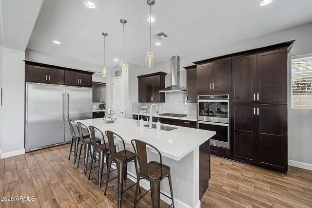 7545 E POSADA Avenue, Mesa, AZ 85212
