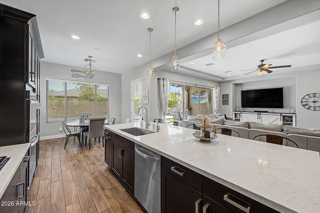 7545 E POSADA Avenue, Mesa, AZ 85212
