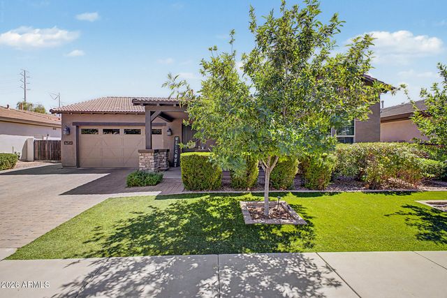7545 E POSADA Avenue, Mesa, AZ 85212
