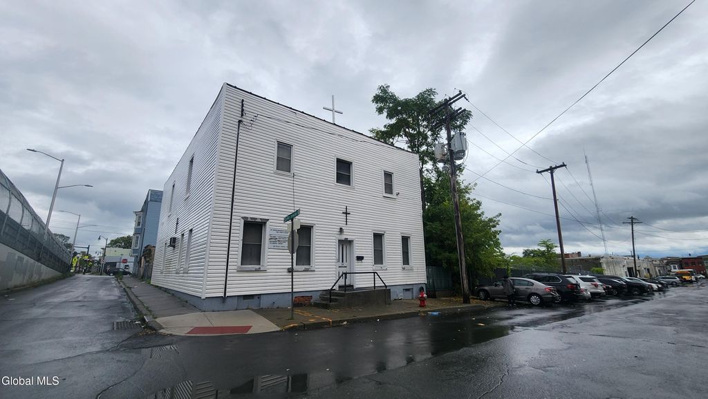 269 Spruce Street, Albany, NY 12210
