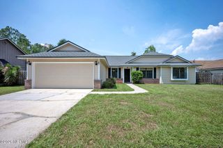 8869 ROSE HILL Drive, Jacksonville, FL 32221