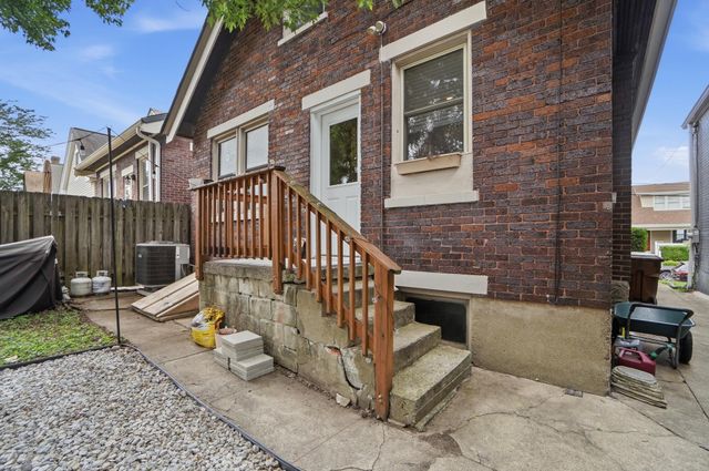 130 15th Street, Newport, KY 41071