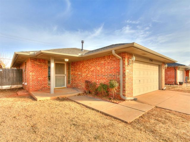2561 Lynn Lane, Oklahoma City, OK 73120