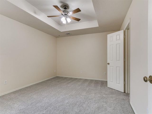 2561 Lynn Lane, Oklahoma City, OK 73120