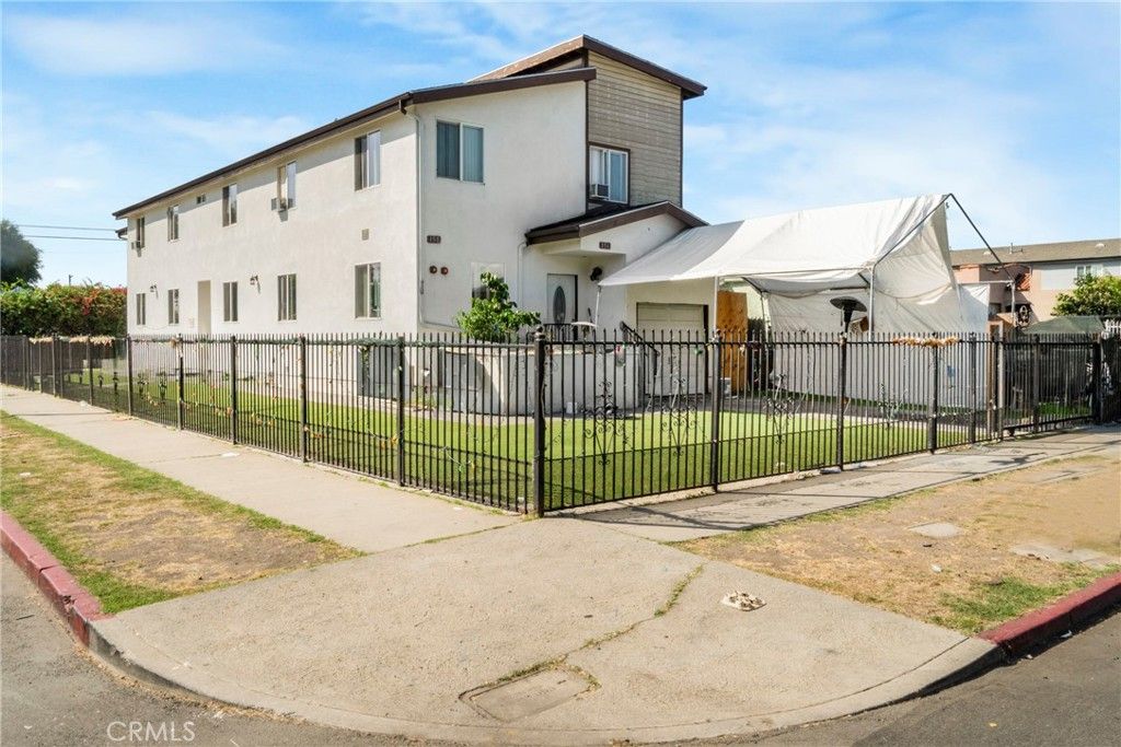 156 E 101st, Los Angeles, CA 90003