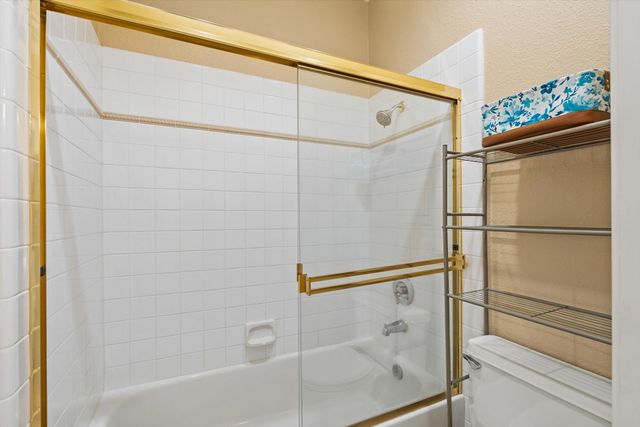 4716 Corona Cir, Rocklin, CA 95677