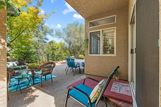 4716 Corona Cir, Rocklin, CA 95677