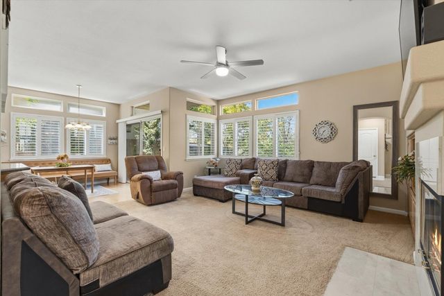 4716 Corona Cir, Rocklin, CA 95677