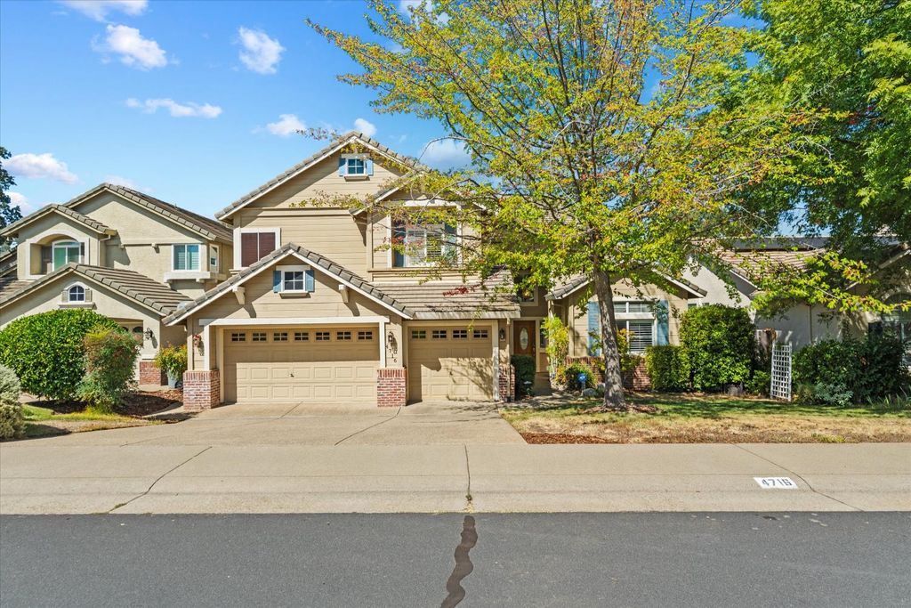 4716 Corona Cir, Rocklin, CA 95677