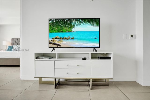 401 N Birch Rd 813, Fort Lauderdale, FL 33304