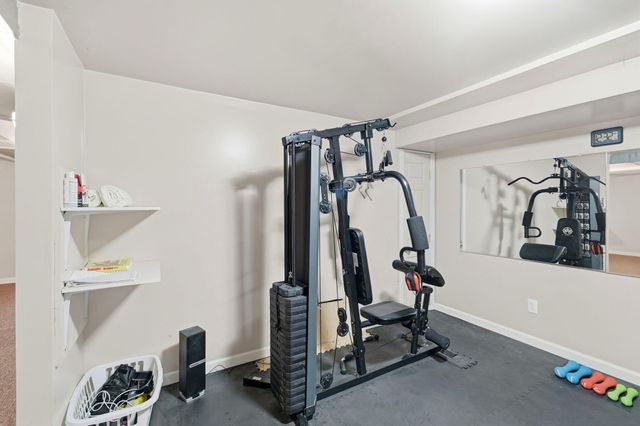 7585 Wrenview Drive 7585 Wrenview Drive, Springfield, OH 45502