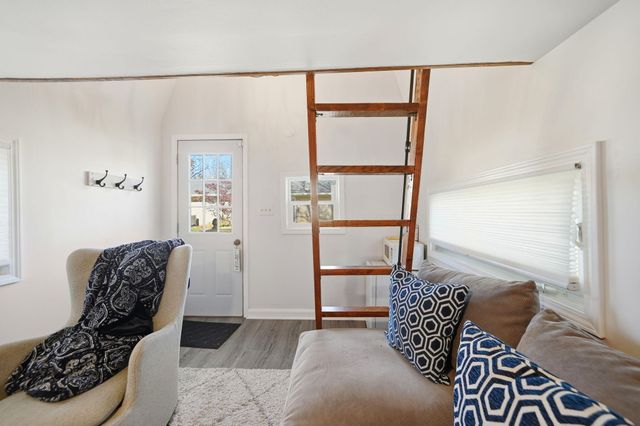 7585 Wrenview Drive 7585 Wrenview Drive, Springfield, OH 45502