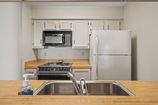 5371 Central Ave, Unit 6G, Hot Springs, AR 71913