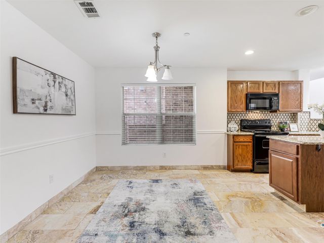 10084 Wake Bridge Drive, Frisco, TX 75035