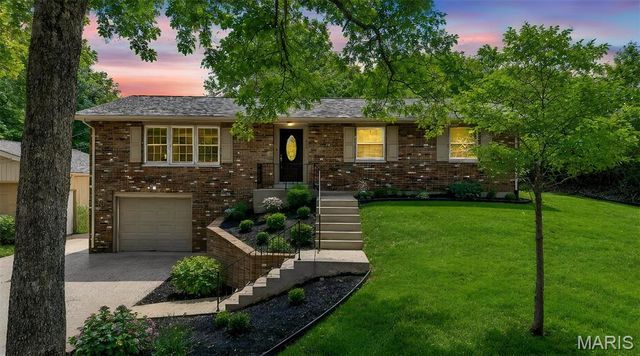 1600 Hemlock Lane, Festus, MO 63028