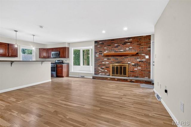 1600 Hemlock Lane, Festus, MO 63028
