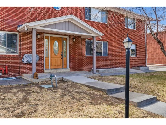 1404 Caddoa Dr 2, Loveland, CO 80538