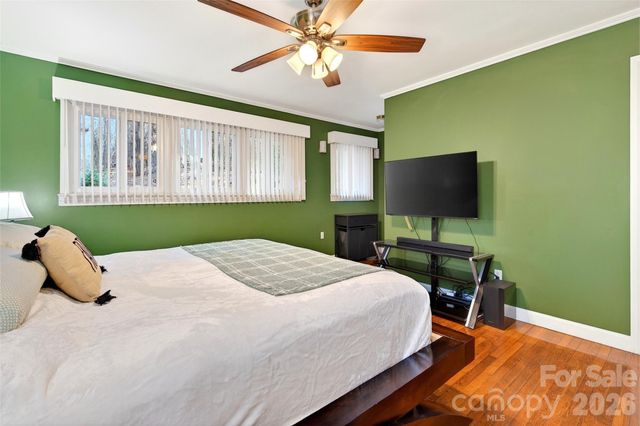 5395 NC 226 S Road S, Marion, NC 28752