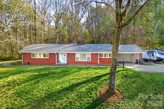 5395 NC 226 S Road S, Marion, NC 28752