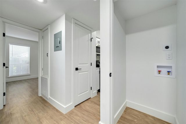 202 E 45th ST 103, Austin, TX 78751