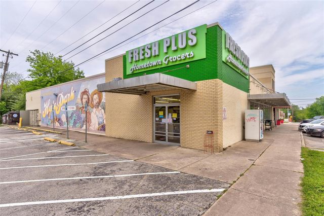 202 E 45th ST 103, Austin, TX 78751