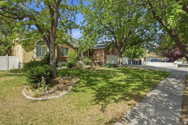 2986 W SOUTHPOINTE RD, South Jordan, UT 84095