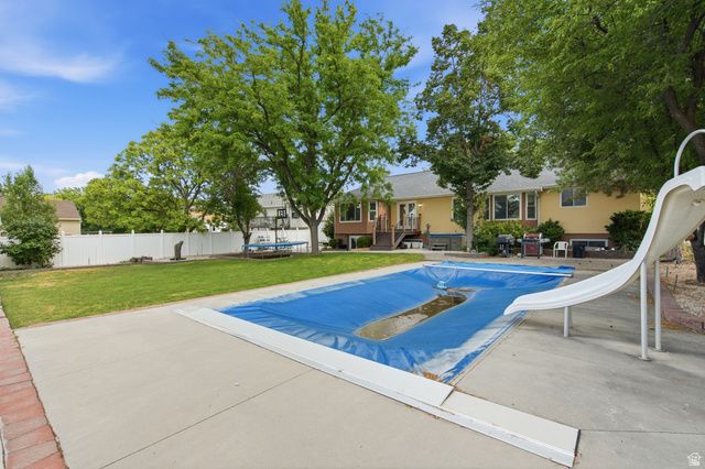 2986 W SOUTHPOINTE RD, South Jordan, UT 84095
