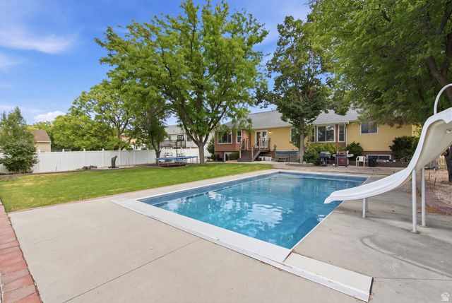 2986 W SOUTHPOINTE RD, South Jordan, UT 84095