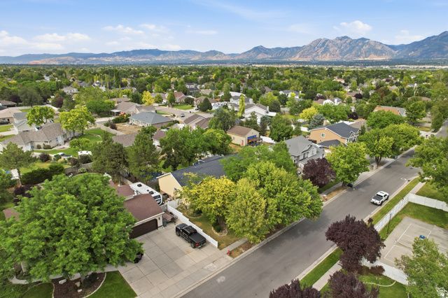 2986 W SOUTHPOINTE RD, South Jordan, UT 84095